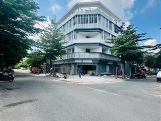 Phước kiển nhà bè 6,8 tỷ cho 181m2  đường 16m oto quay đầu  kdc đồng bộ