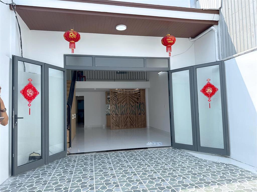 Bán nhà ngay trung tâm thanh khê, bên hông bến xe  giá tốt chỉ nhỉnh 4,x tỷ