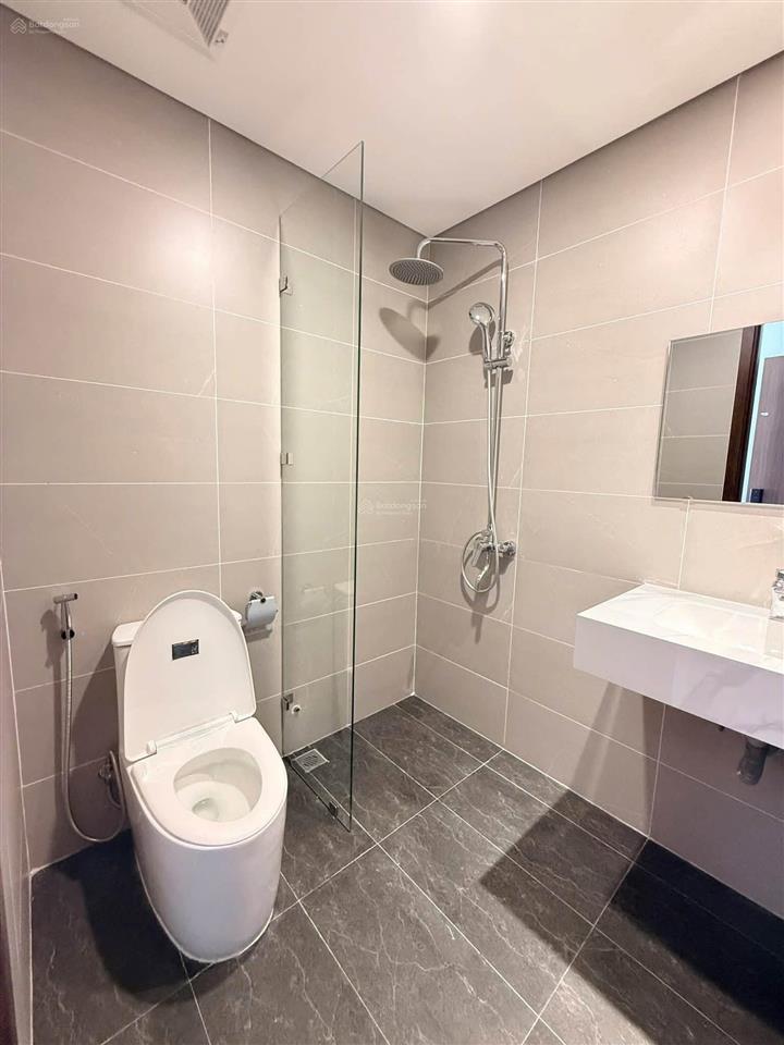 Sập, cắt lỗ đến 300tr  căn hộ 2pn chung cư mia center point  nhận nhà ở ngay
