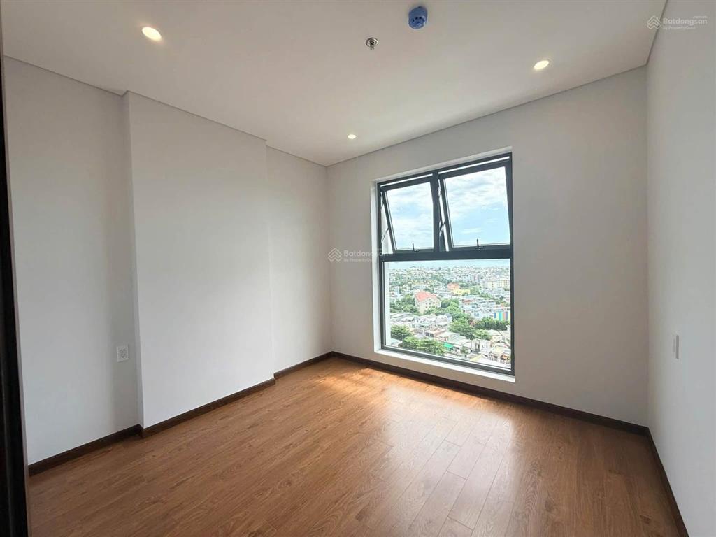 Sập, cắt lỗ đến 300tr  căn hộ 2pn chung cư mia center point  nhận nhà ở ngay