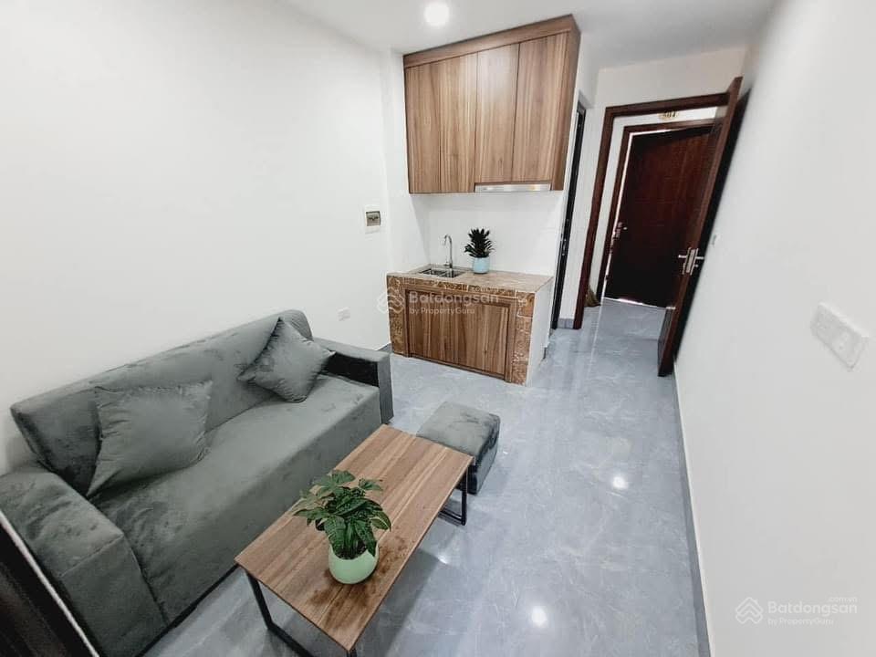 Cho thuê ccmn 1 khách 1 ngủ full đồ có cửa sổ thoáng, ô tô đậu cửa ngõ 634 kim giang mới xây giá rẻ