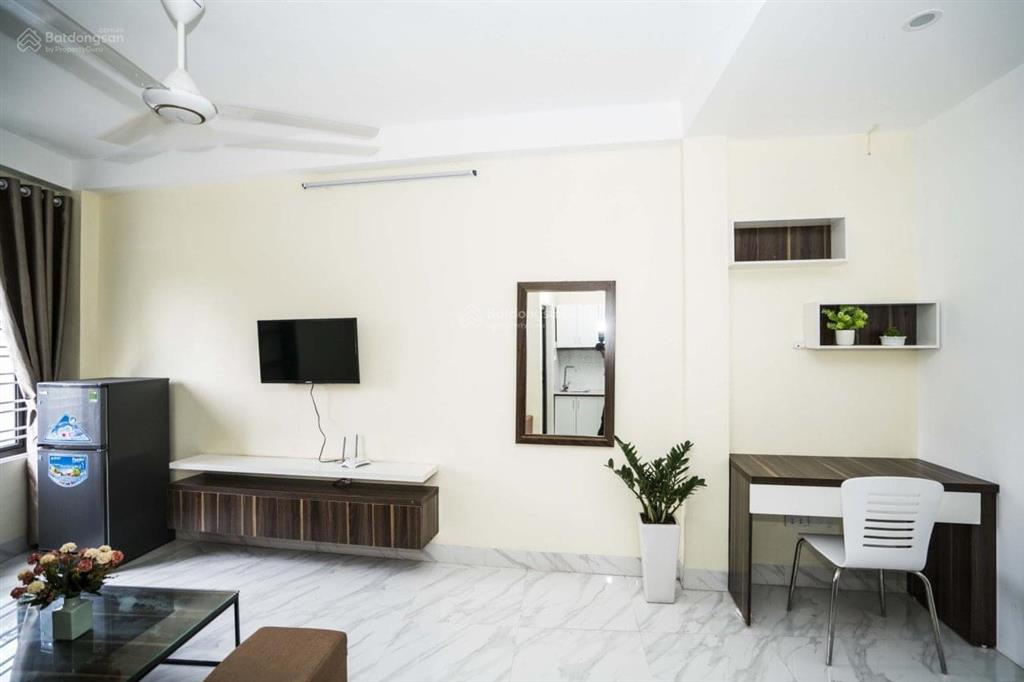 Cho thuê chung cư mini full đồ ngõ 154 đình thôn 0977 306 *** thang máy, nội thất đầy đủ