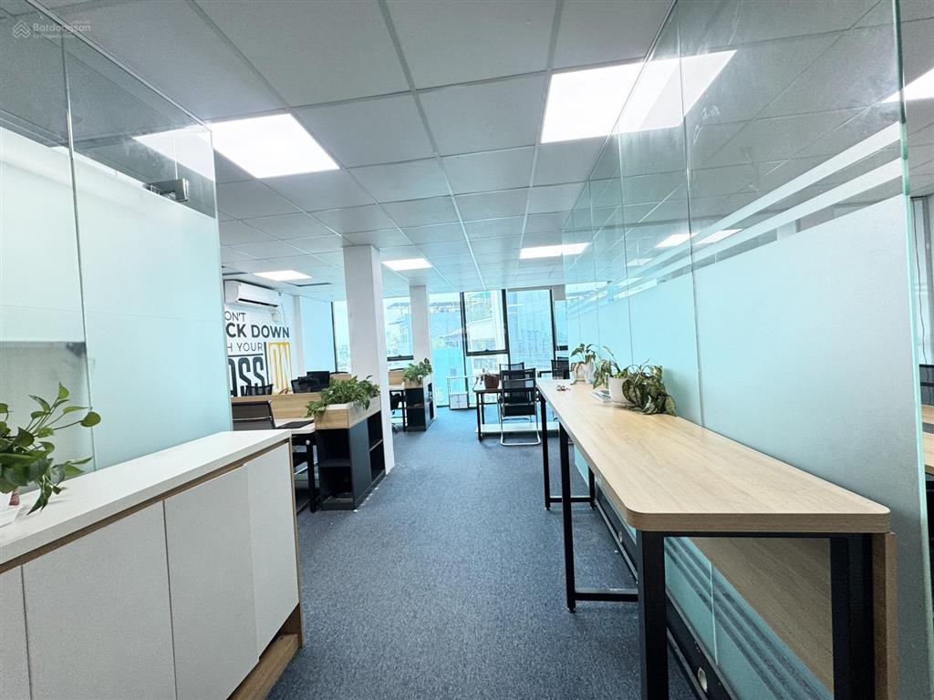 Cho thuê văn phòng cực đẹp mặt phố phương liệt, thanh xuân, diện tích 100m², giá thuê rẻ 0977 306 ***