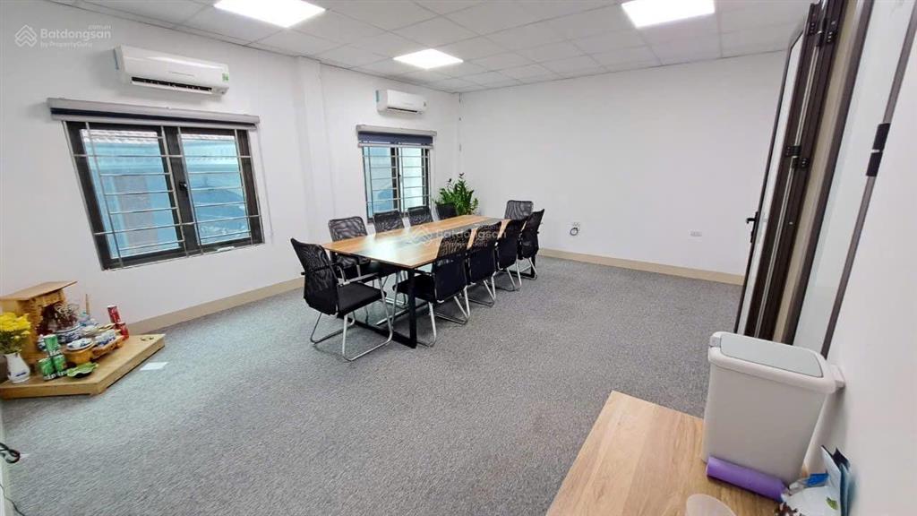 Cho thuê văn phòng mễ trì hạ, mễ trì. diện tích 35m2 giá thuê chỉ 7 triệu cực đẹp  0977 306 ***