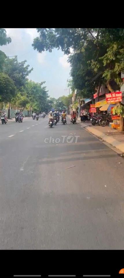 CHÍNH CHỦ BÁN ĐẤT TẶNG DÃY TRỌ QUẬN 2 CŨ - SHR - CÓ THU NHẬP NGAY