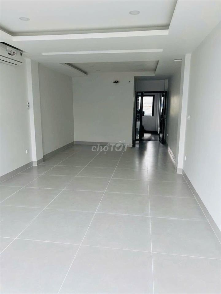 CHO THUÊ NHÀ 476 ÂU CƠ - 5 TẦNG THANG MÁY. GẦN VÒNG XOAY LÊ ĐẠI HÀNH