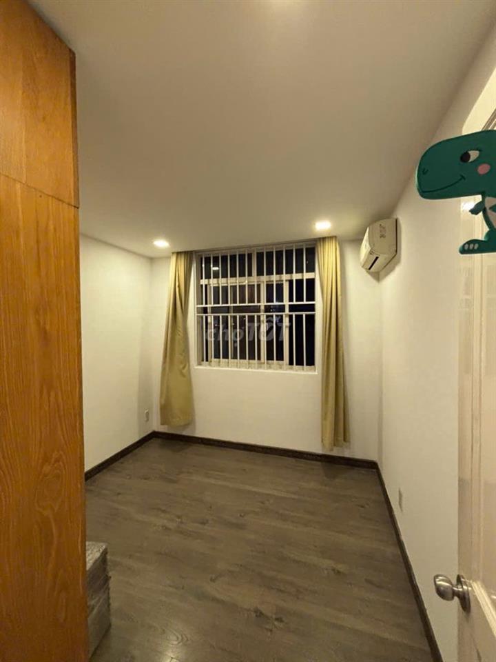 Bán căn hộ Screc Tower - quận 3 - 92m2/2PN giá 5.6 tỷ - sổ hồng