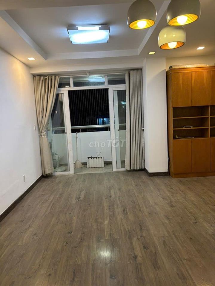 Bán căn hộ Screc Tower - quận 3 - 92m2/2PN giá 5.6 tỷ - sổ hồng