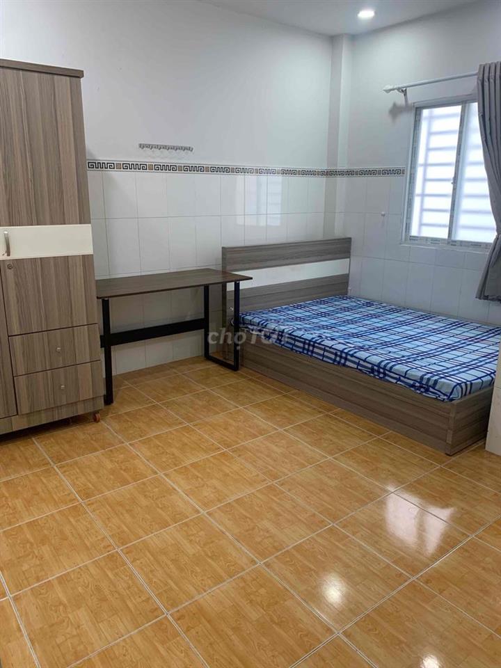 Phòng 25m2 đầy đủ nội thất Khánh Hội Q.4