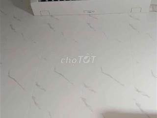 Cho thuê phòng có gác, có máy lạnh, tủ lạnh, cọc 500k Tân thới nhất