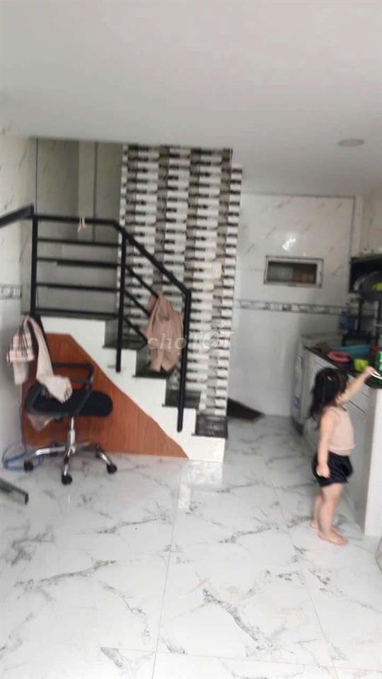 cho thuê nhà nguyên căn gần Ngã Tư Ga 