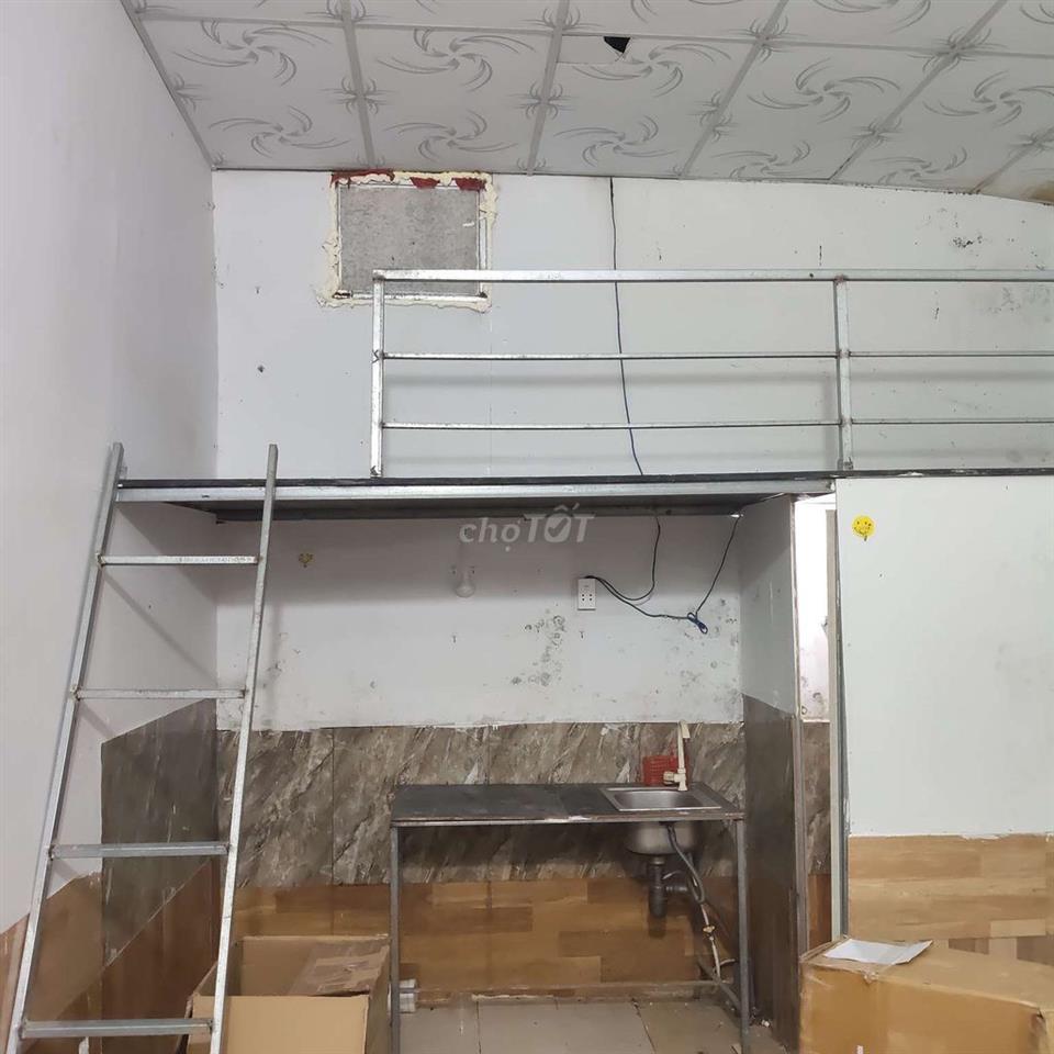 cho thuê phòng gần bến xe , FPT , dự phạm duy tân