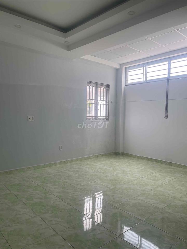 Cho thuê phòng 30m2 Âu Cơ Tân Bình