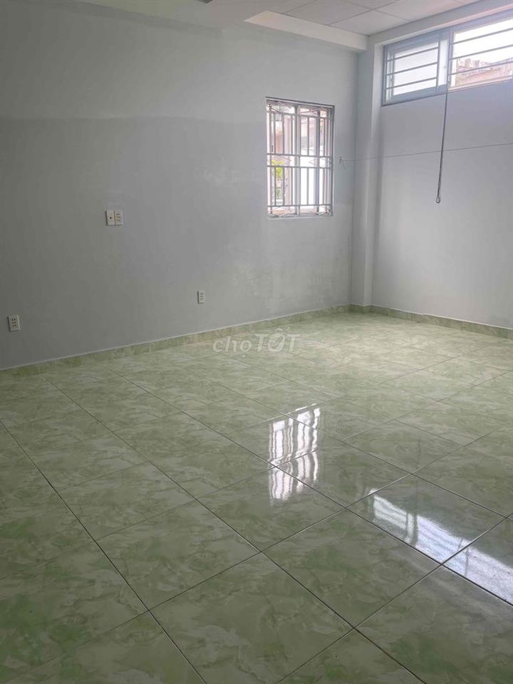 Cho thuê phòng 30m2 Âu Cơ Tân Bình