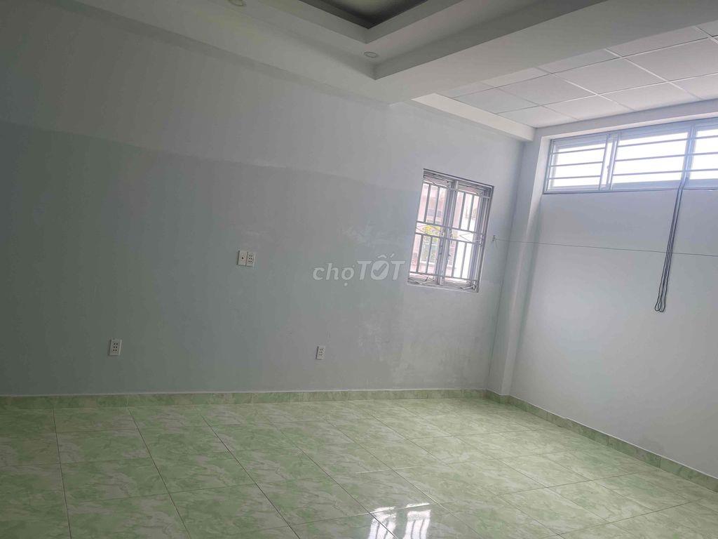 Cho thuê phòng 30m2 Âu Cơ Tân Bình
