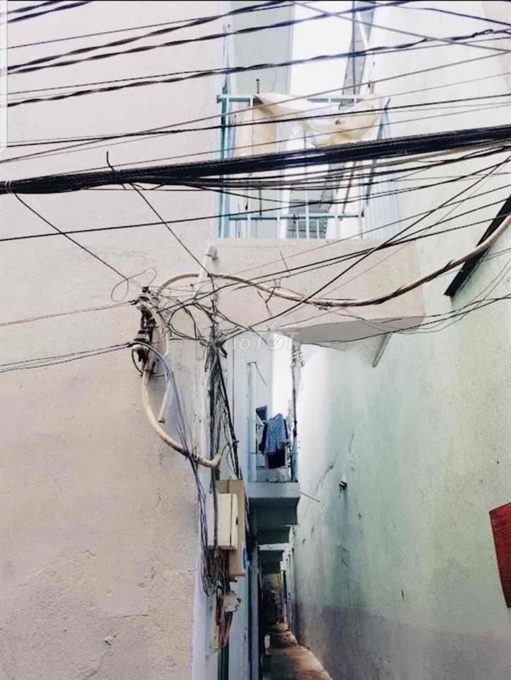 Phòng trọ 12m2 Huỳnh Tấn Phát, Q7