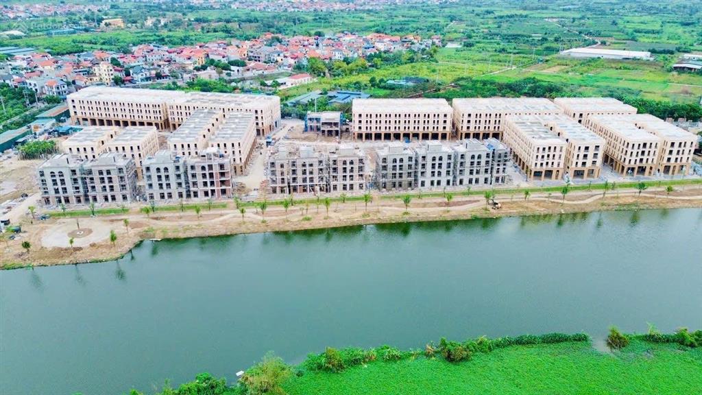 Chính chủ bán cắt lỗ biệt thự 118m2 phú thụy riverside