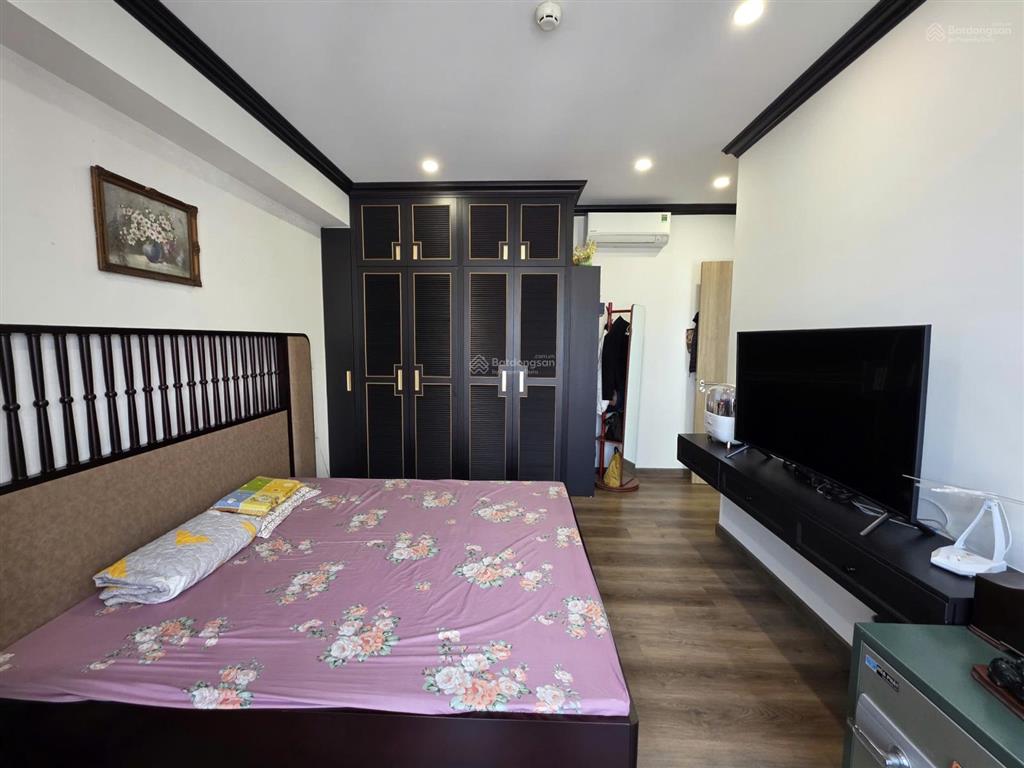 Chính chủ bán căn góc 113.2m berriver n04 full nội thất, tầng cao, ban công view sân bay gia lâm