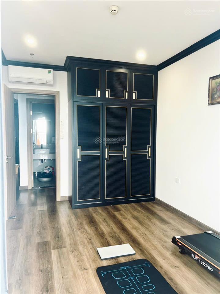 Chính chủ bán căn góc 113.2m berriver n04 full nội thất, tầng cao, ban công view sân bay gia lâm