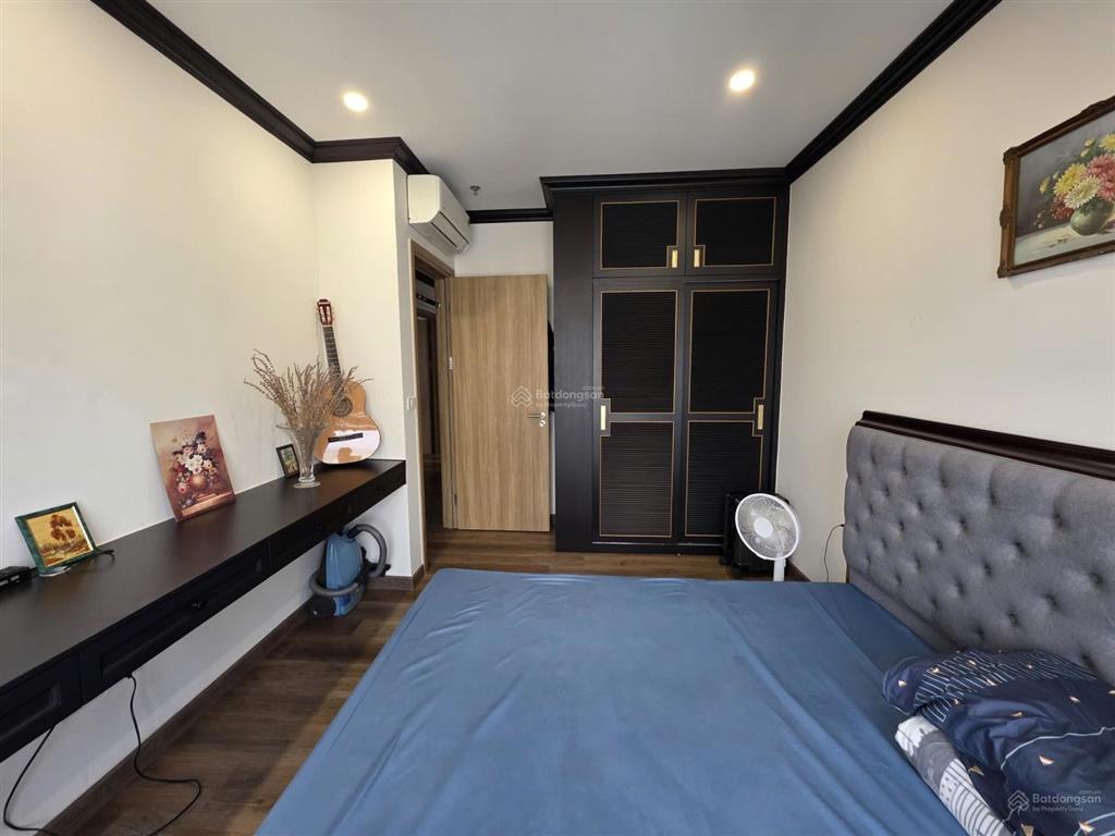 Chính chủ bán căn góc 113.2m berriver n04 full nội thất, tầng cao, ban công view sân bay gia lâm