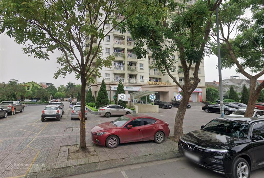 Cho thuê shophouse chân đế tòa sunrise building 3a mặt đường nguyễn lam, 60m2 riêng biệt