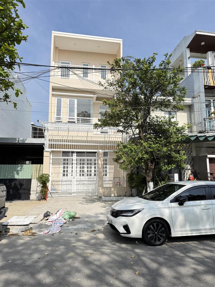 Bán nhà 3 tầng dương văn nga đường 10m5 nại hiên đông sơn trà
