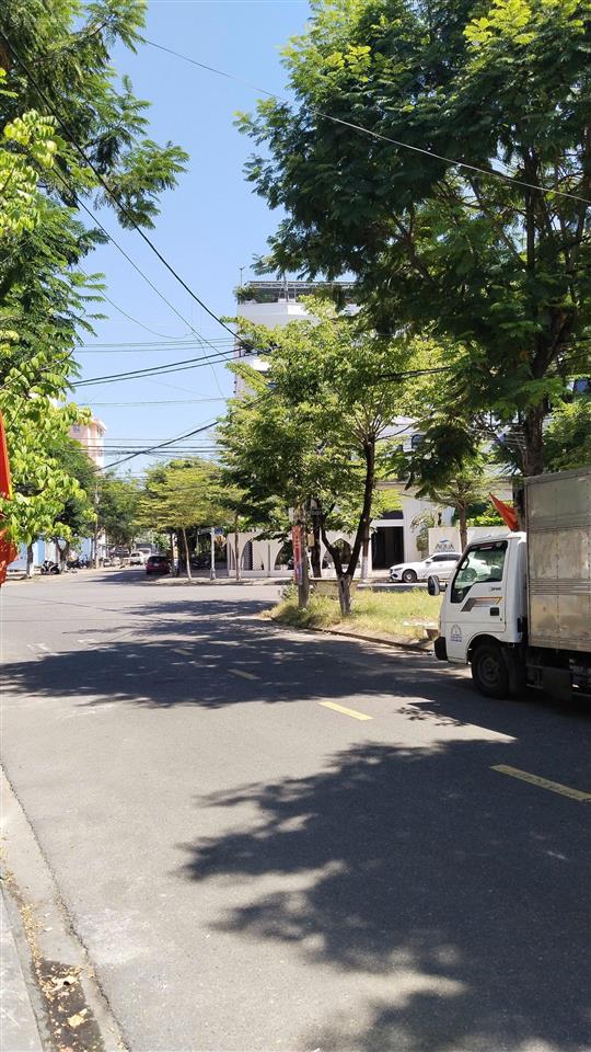 Bán nhà 2 tầng 100m2 đường 7m5 sơn trà giá tốt ! bán nhà vũng thùng 1 phường nại hiên đông
