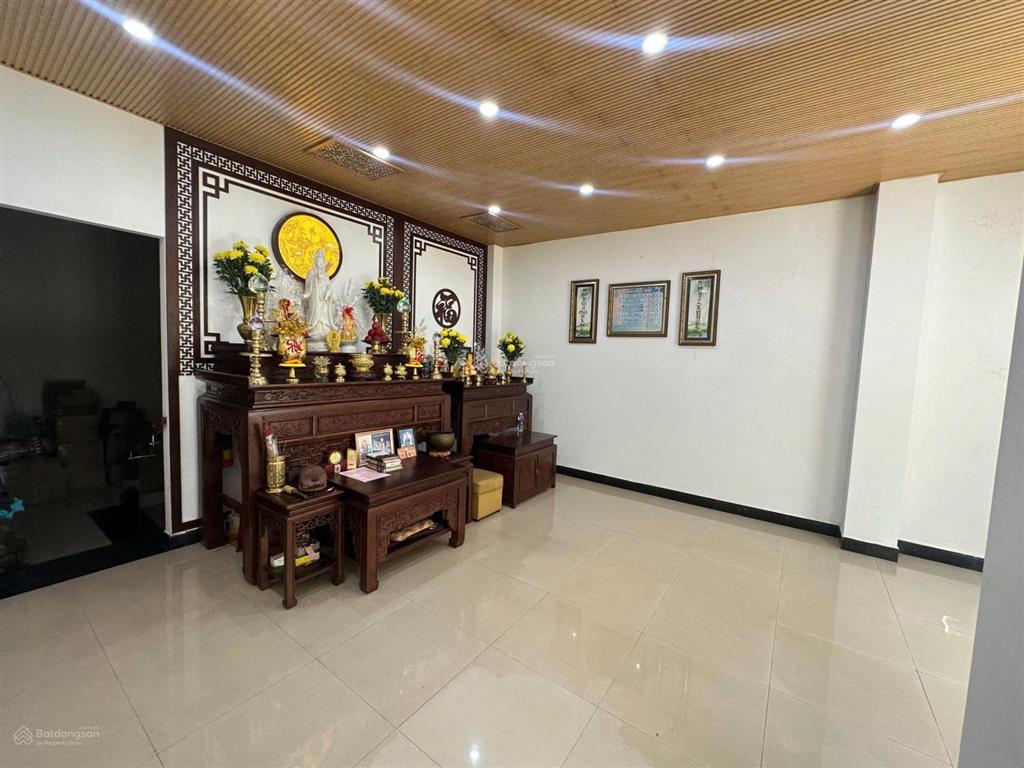 Bán nhà 2 tầng 100m2 đường 7m5 sơn trà giá tốt ! bán nhà vũng thùng 1 phường nại hiên đông