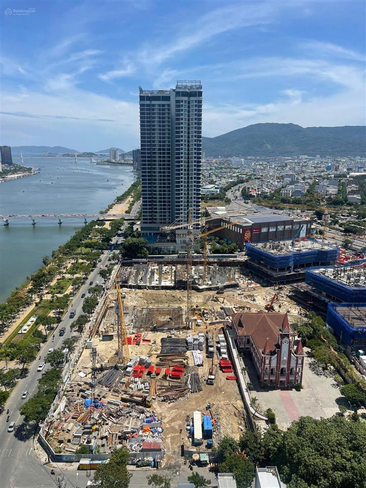 Chỉ trả 1tỷ4 sở hữu căn 2n view cầu sông hàn, pháo hoa diff quỹ ngoại giao capital square