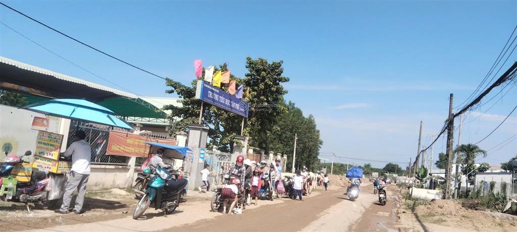 Siêu hot!bán đất,nhà xây theo yêu cầu nhà cấp 4 giá rẻ sát hl15,gần chợ & kcn ,đầu tư sinh lời cao.