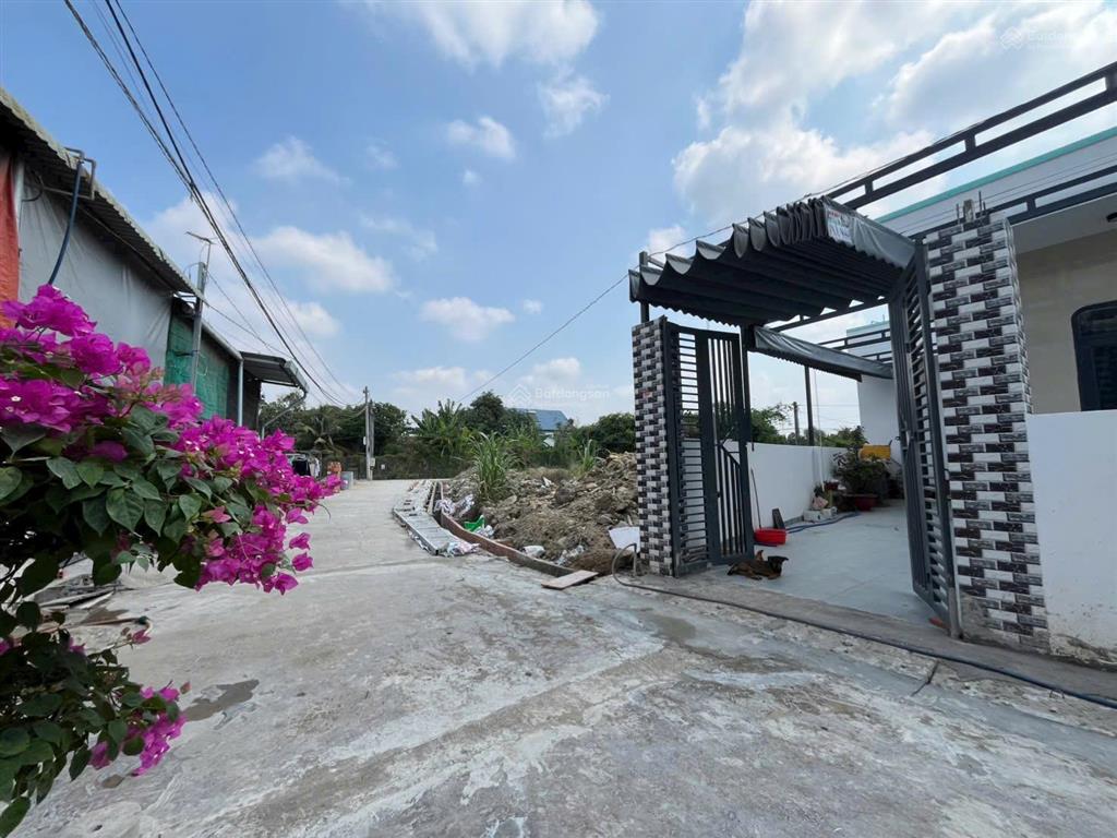 Siêu hot! bán hạ giá 199tr nhà riêng tại kp6, trảng dài chỉ với 1,75 tỷ