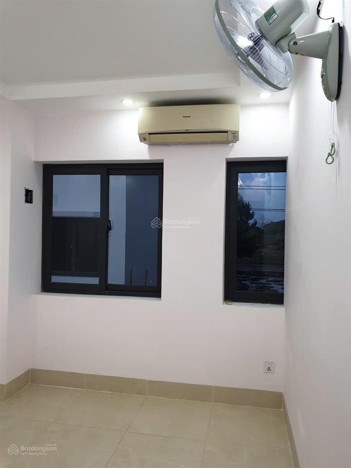 Căn nhà chính chủ đường 14m, khu đồng bộ dân đông