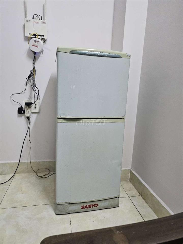 cho thuê phòng trọ khu ngã 3 huês,bến xe,bao điện,nước,Internet 