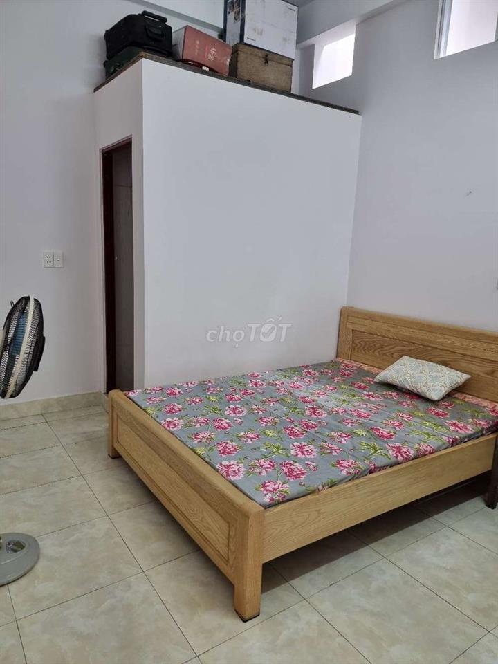 cho thuê phòng trọ khu ngã 3 huês,bến xe,bao điện,nước,Internet 