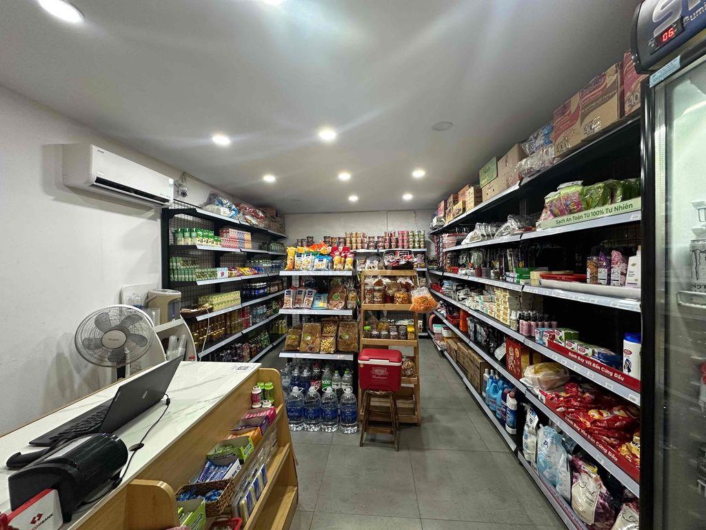Sang cửa hàng tiện lợi/ tạp hoá đang hoạt động, giá 49 triệu