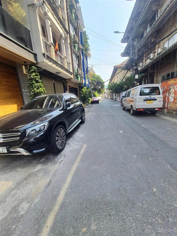 Chính chủ gửi bán nhà hxh nguyễn kiệm, p4 phú nhuận  4 tầng (6x10,4) cn=46,3m2   0913 620 ***