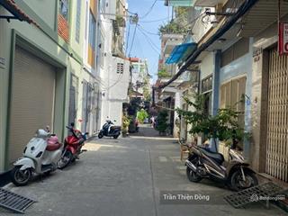 Chính chủ bán hxh víp 345/trần hưng đạop cầu ông lãnh mới q15 tầng chỉ 7,4 tỷ.  0913 620 ***