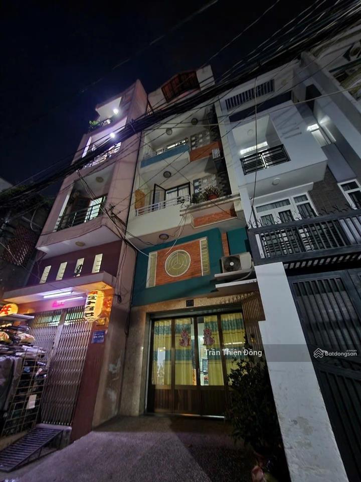 Chính chủ cần bán gấp hxh nguyễn đình chính p15pn (4,2 x23 m) cn=120 m²5 tầng. 16,5 tỷ tl