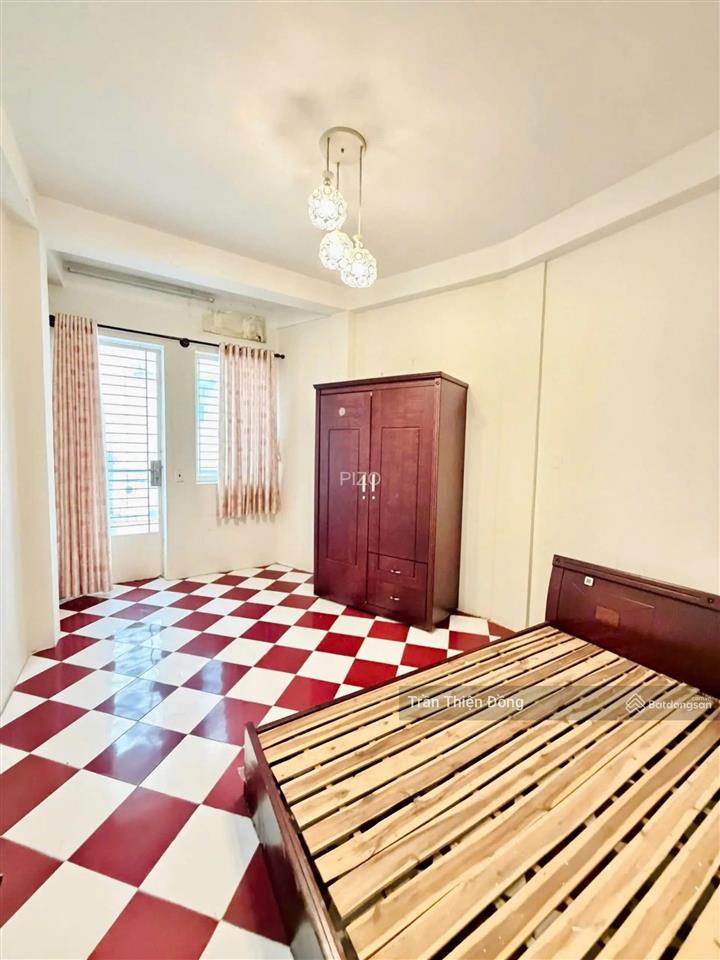 Chính chủ gửi bán gấp bán nhà 2 mặt hxh phan đình phùng  p1  pn  4 tầng cn =42,3 m2 chỉ 7,25 tỷ