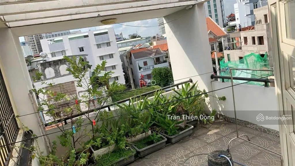 Chính chủ gửi bán nhà mt hoàng diệu, p10  phú nhuận  5 tầng, 4x16 cn=65,4 m2 chỉ 19 tỷ.