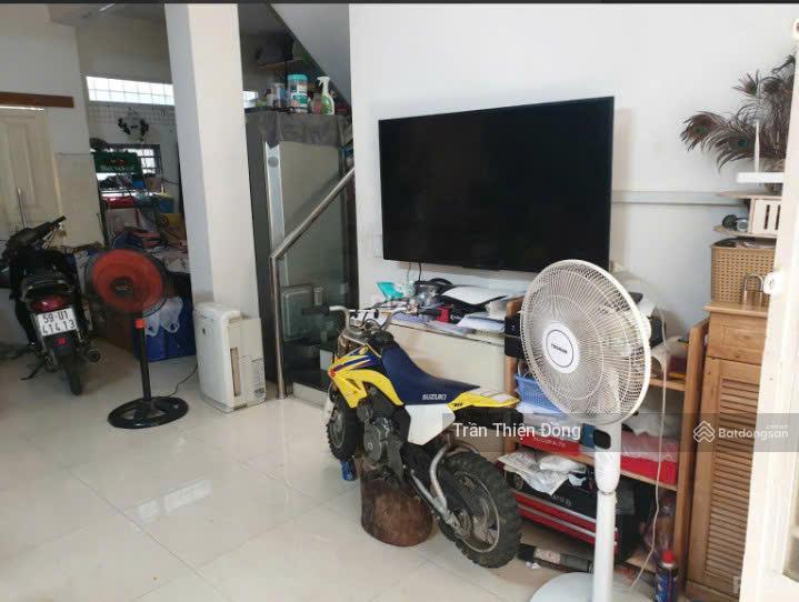 Nhà cách mt nguyễn đình chiểu 15m p đao kaoq1  đoạn 2 chiều  2 tầng, cn=38m2 giá 7,5 tỷ tl