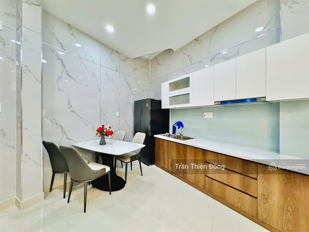 Siêu phẩm hxh lê quang định, bình thạnh  dt 4,5x9m  4 tầng, 4pn + 4wc  chỉ 8,7 tỷ tl. 0913 620 ***
