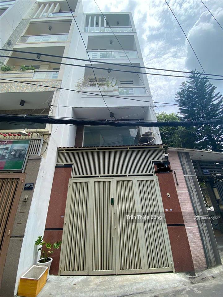 Chính chủ gấp bán hxh thích quảng đức, p5  phú nhuận  5 tầng (3,95x10.3m) cn = 41.4m2. chỉ 9,5 tỷ