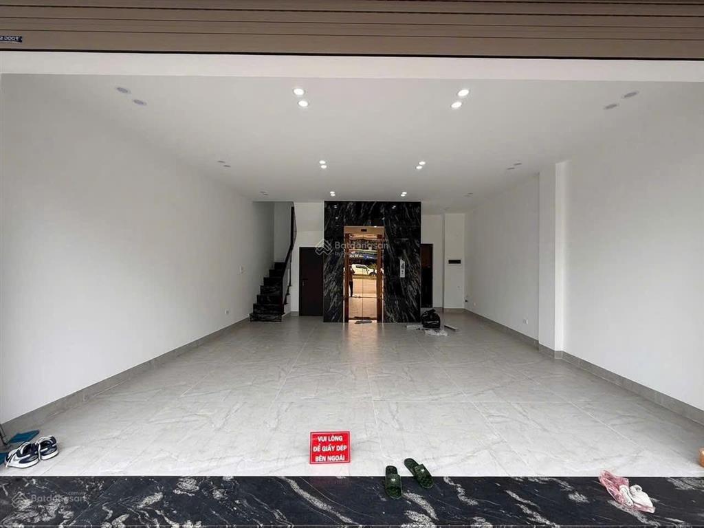 Bán nhà tư đình dân xây, 52m2 x 6 tầng thang máy, ô tô tránh
