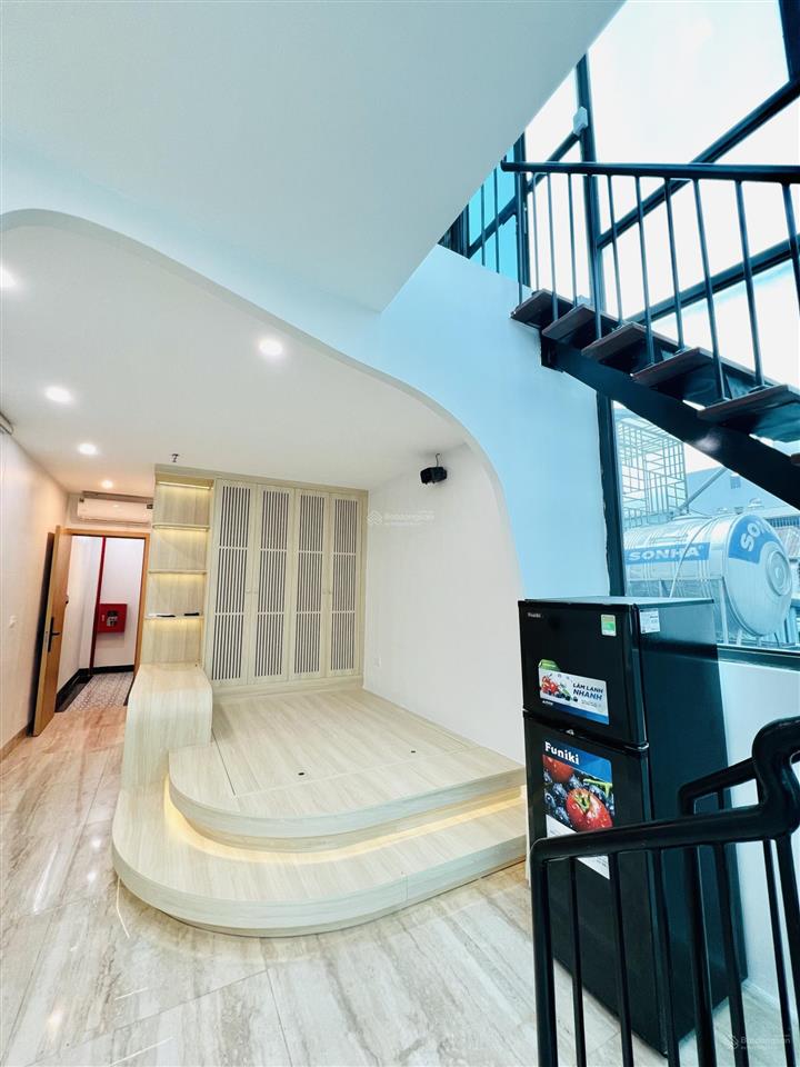 Chdv hàng xóm đh thủy lợi, ngân hàng  dt 40tr/tháng  giá chào chỉ 11.8 tỷ có tl.  0961 080 ***