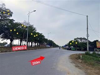 Chỉ 5. x tỷ  mặt đường nhựa 2 ô tô  kd  0977 690 ***  view vinhomes olympic  thanh văn
