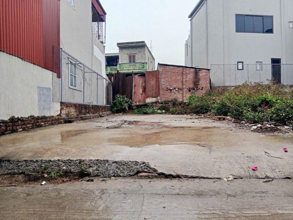  🔥chỉ 3.x tỷ ~50M2- ĐẤT MỸ HƯNG Ô TÔ ĐỖ CỬA - NGAY KĐT VINHOMES🔥0977690119 📍 Vị trí trung tâm Mỹ Hưng, ngõ thông, ô t