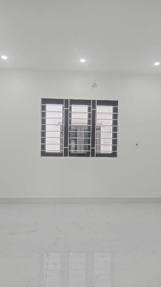 🏡chỉ hơn 4 tỷ -NHÀ 4 T ĐẸP –4PN ĐỦ CÔNG NĂNG –NGÃ BA BÌNH ĐÀ -gần VINHOMES🏡0977690119 ✨ Nhà mới đẹp, 4 phòng ngủ rộng 
