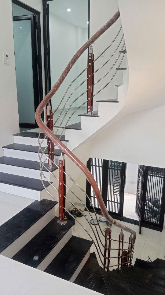 🏡chỉ hơn 4 tỷ -NHÀ 4 T ĐẸP –4PN ĐỦ CÔNG NĂNG –NGÃ BA BÌNH ĐÀ -gần VINHOMES🏡0977690119 ✨ Nhà mới đẹp, 4 phòng ngủ rộng 