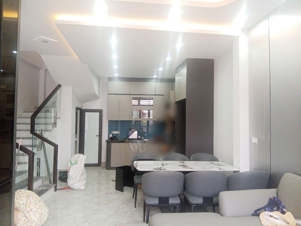 🏡chỉ 4.x tỷ - NHÀ 4 T - 4PN- FULL ĐỒ – Ô TÔ – GẦN VINHOMES- BÌNH MINH ✨🏡0977690119 📍 Trung tâm Bình Minh, ngõ thông, 
